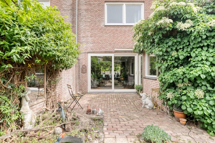 Photo 27 of De Indus 6