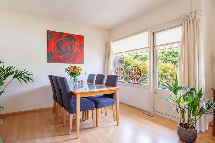 Foto 5 van Burg W E v Weedelaan 3