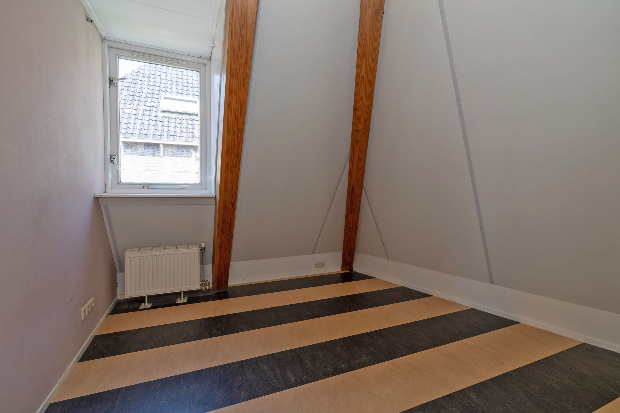 Foto 18 van De Rondensteeg 4