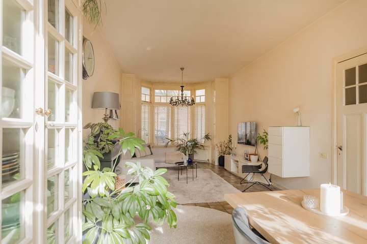 Foto 14 van Kennemerlaan 10