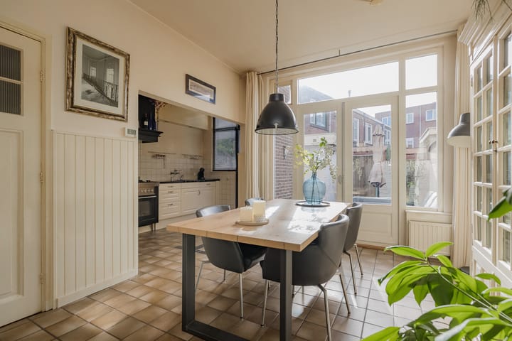 Foto 18 van Kennemerlaan 10