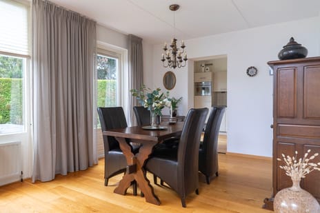 Elstar 19 secondary image