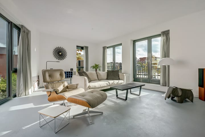 Photo 13 of Amsterdamseweg 14