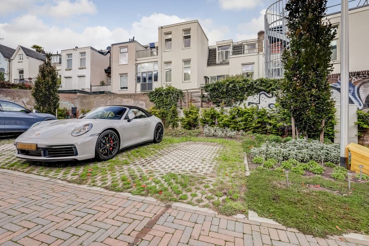 Photo 42 of Amsterdamseweg 14