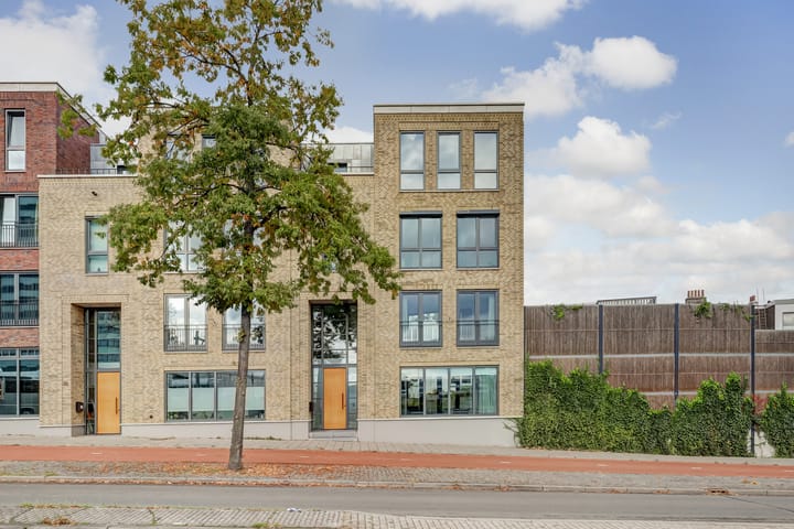 Photo 44 of Amsterdamseweg 14