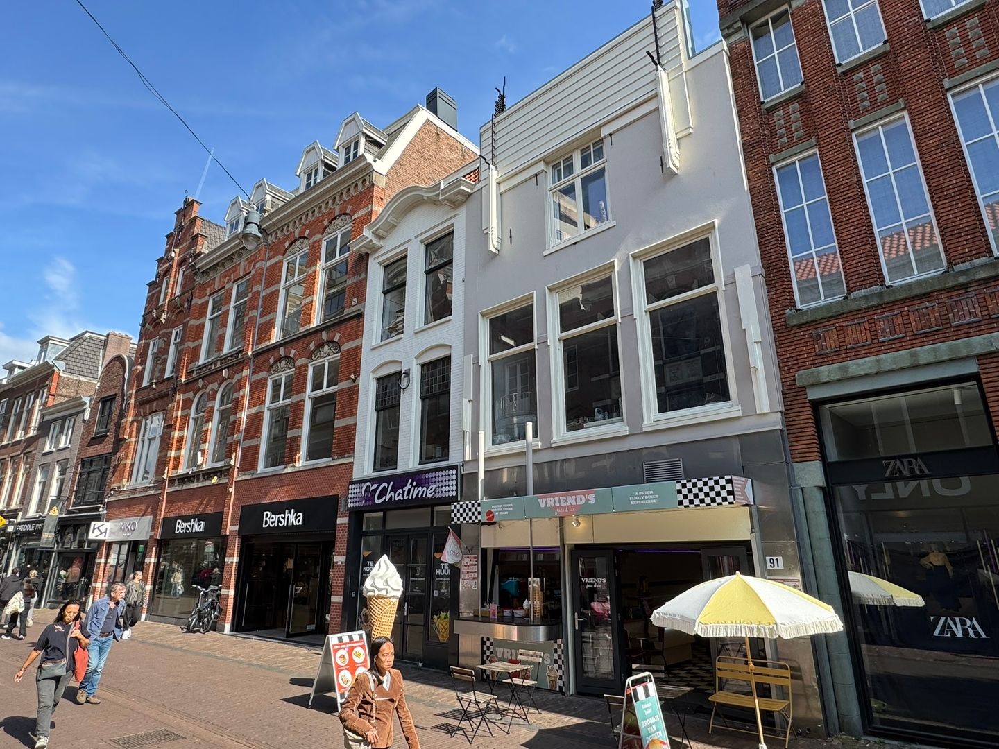 View photo 2 of Grote Houtstraat 89