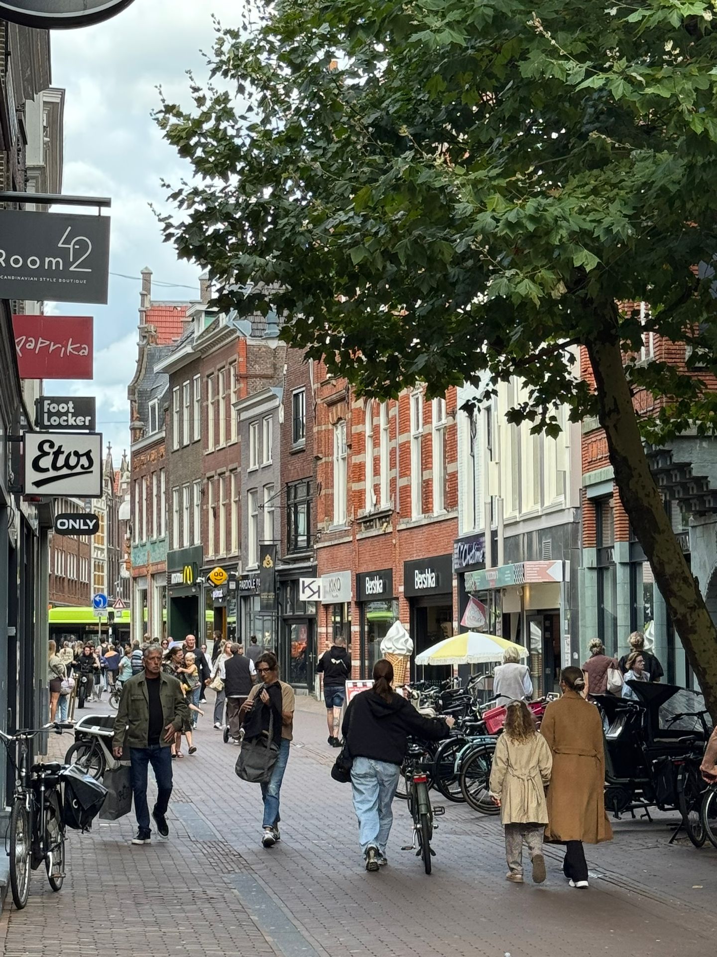 View photo 5 of Grote Houtstraat 89