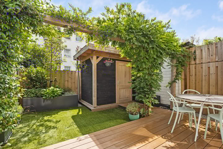 Photo 1 of Vrolikstraat 252-H