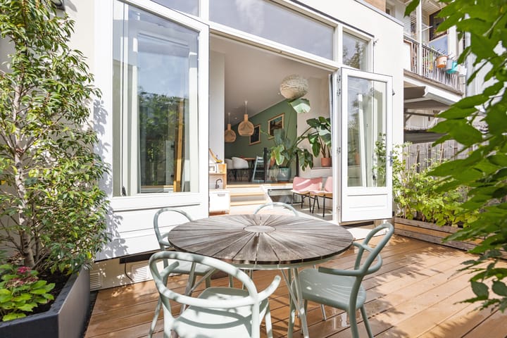 Photo 19 of Vrolikstraat 252-H