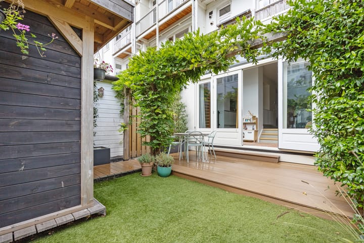 Photo 20 of Vrolikstraat 252-H