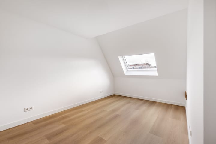 Foto 18 van Leidsevaart 448-A