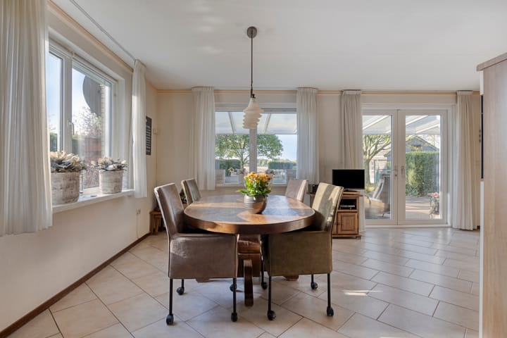 Photo 12 of Sportweg 34