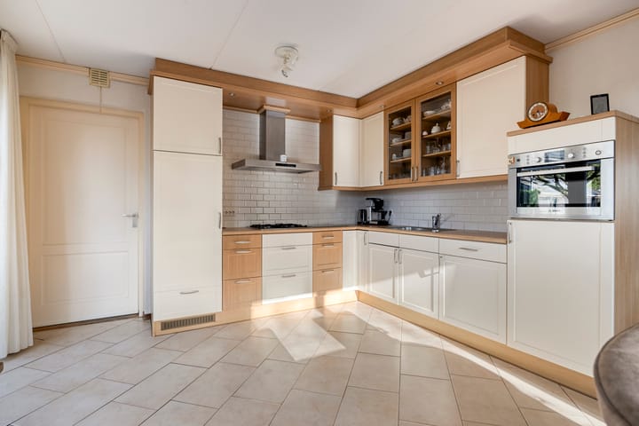 Photo 17 of Sportweg 34