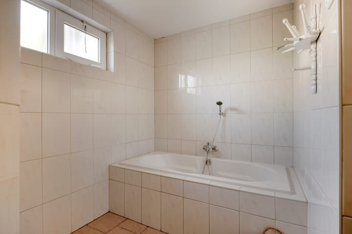 Photo 22 of Sportweg 34