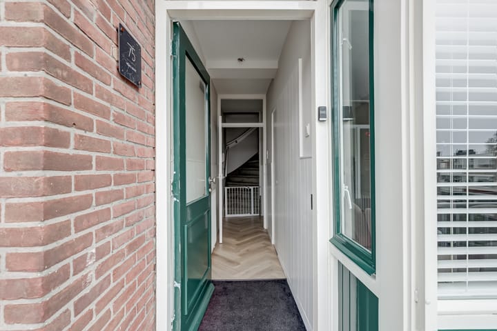 Foto 12 van van Slingelandtstraat 75