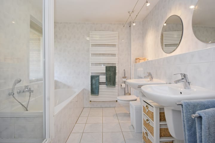 Photo 5 of Koperwieklaan 14