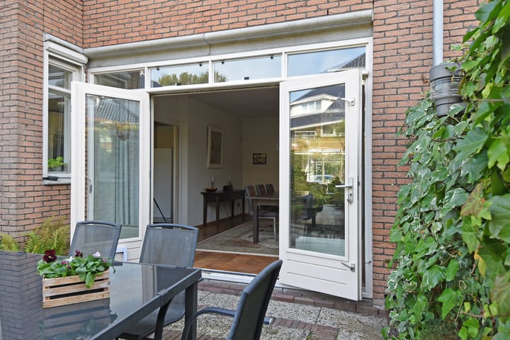 Photo 35 of Koperwieklaan 14