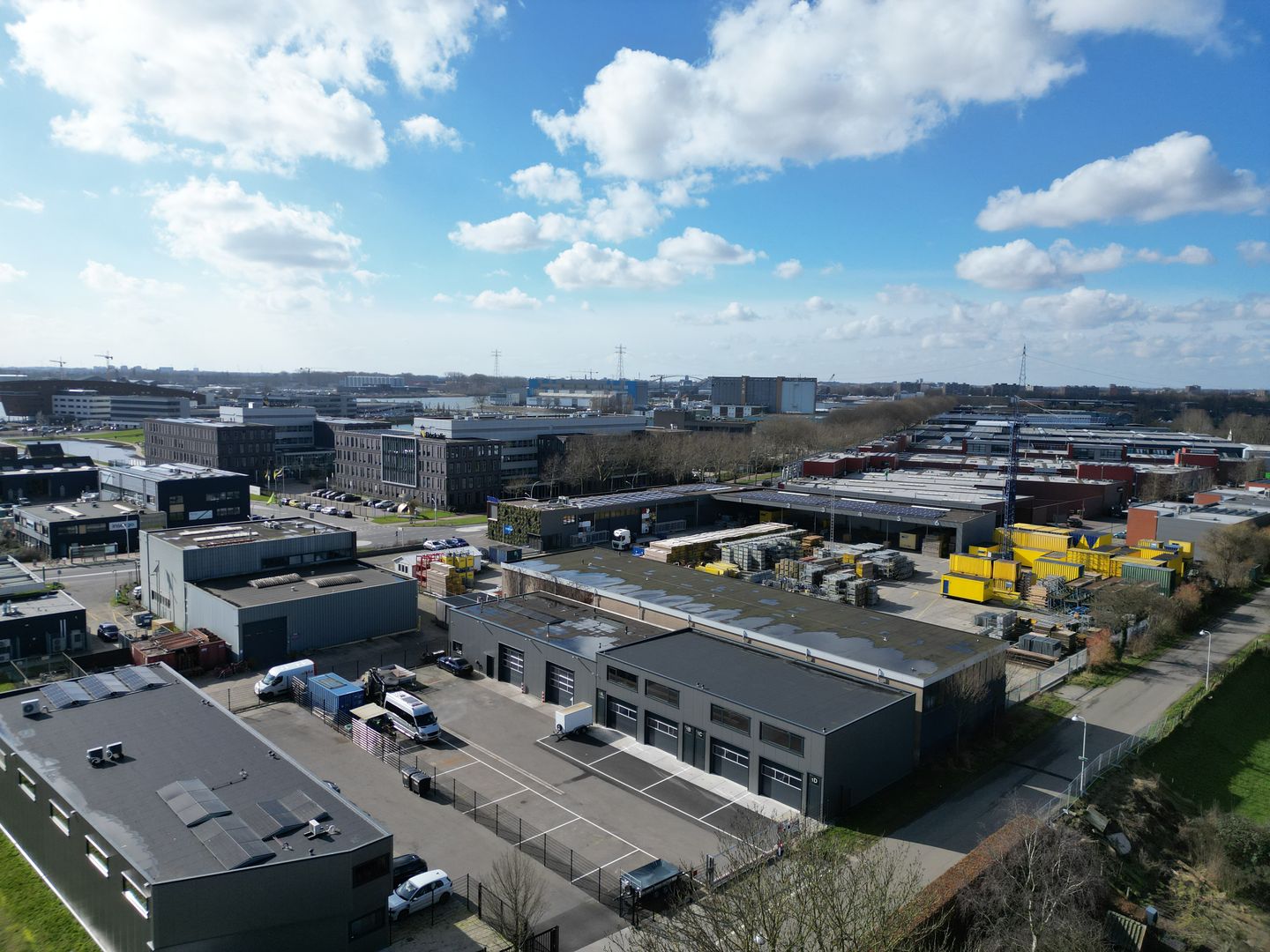 View photo 3 of Matena 1-B