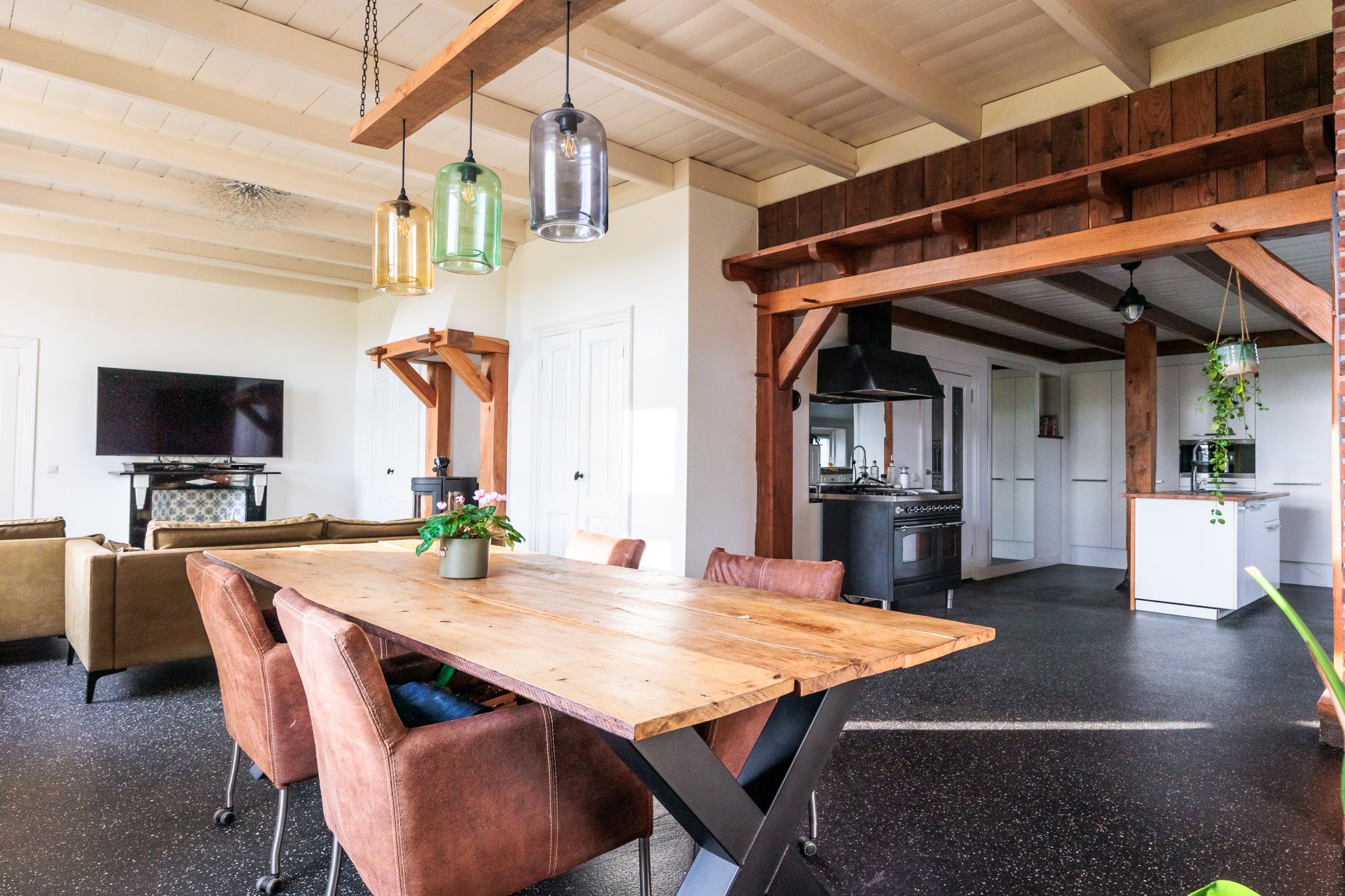 Photo 12 of Wijheseweg 44