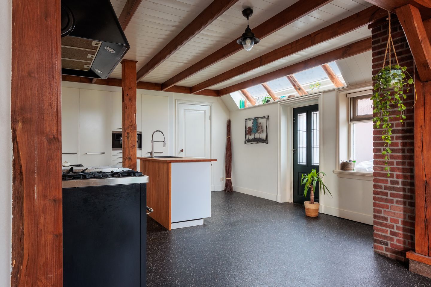 Photo 14 of Wijheseweg 44