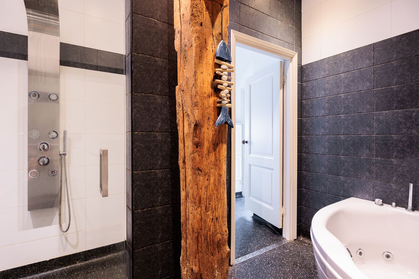 Photo 19 of Wijheseweg 44