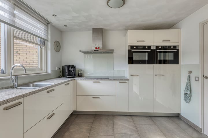 Photo 13 of Jacob Obrechtpark 19