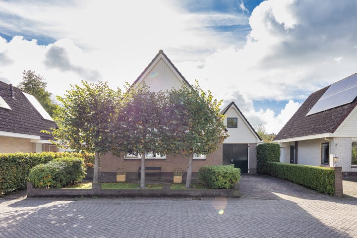 Foto 2 van Menno van Coehoornstraat 39