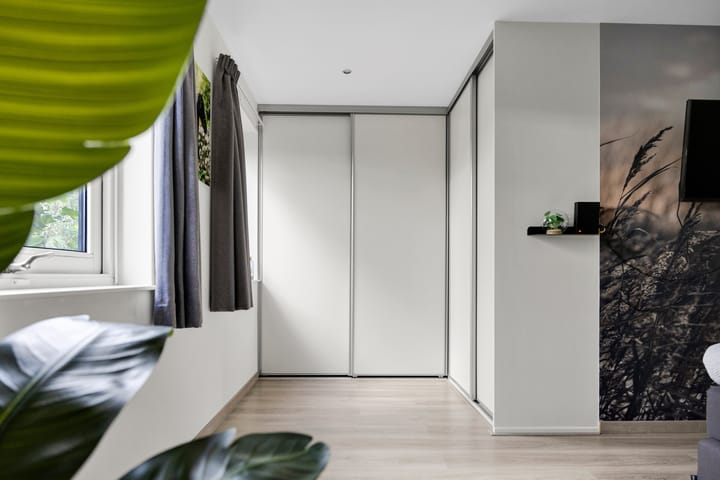 Photo 27 of Menno van Coehoornstraat 39