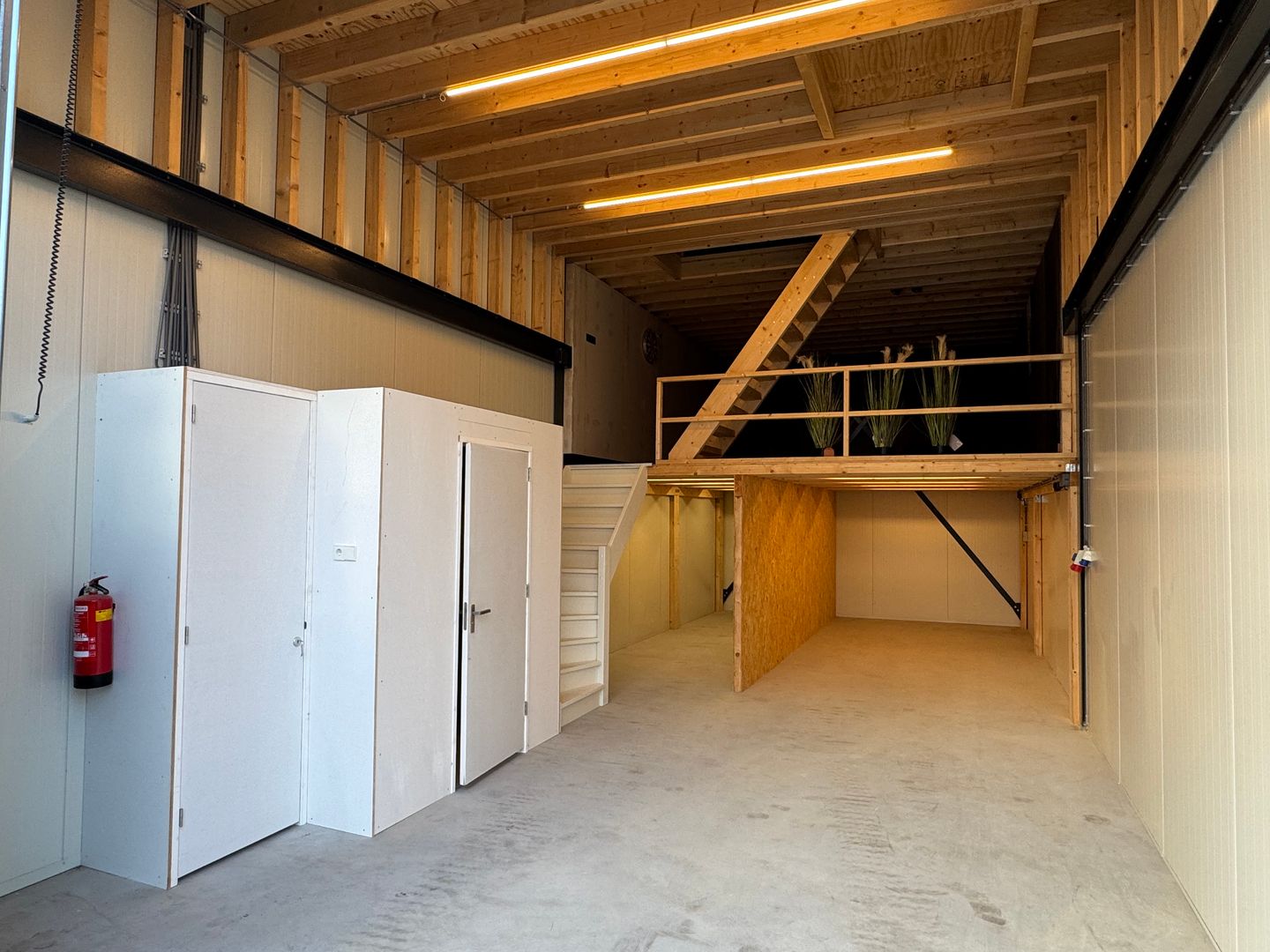 View photo 3 of Leerlooiersstraat 8-H
