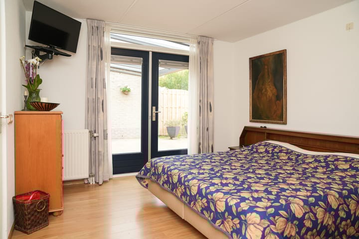 Foto 13 van Jan van Galenstraat 28