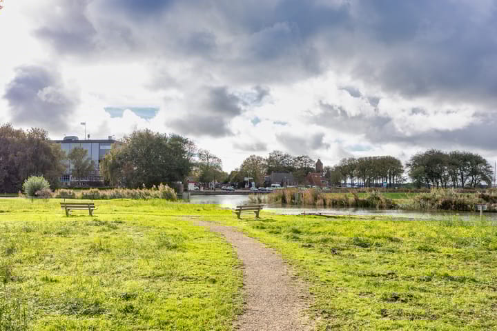 Photo 42 of Menno van Coehoornstraat 39