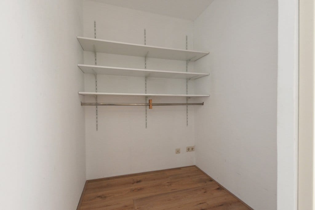 Photo 24 of Laan van Braat 32