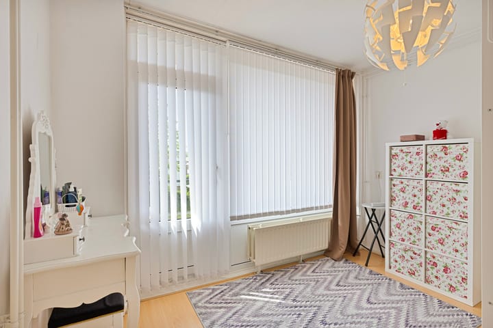 Foto 14 van Tholenstraat 64