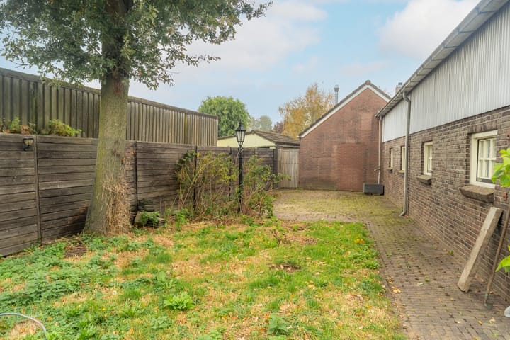 Foto 28 van Dorpsweg 64-A