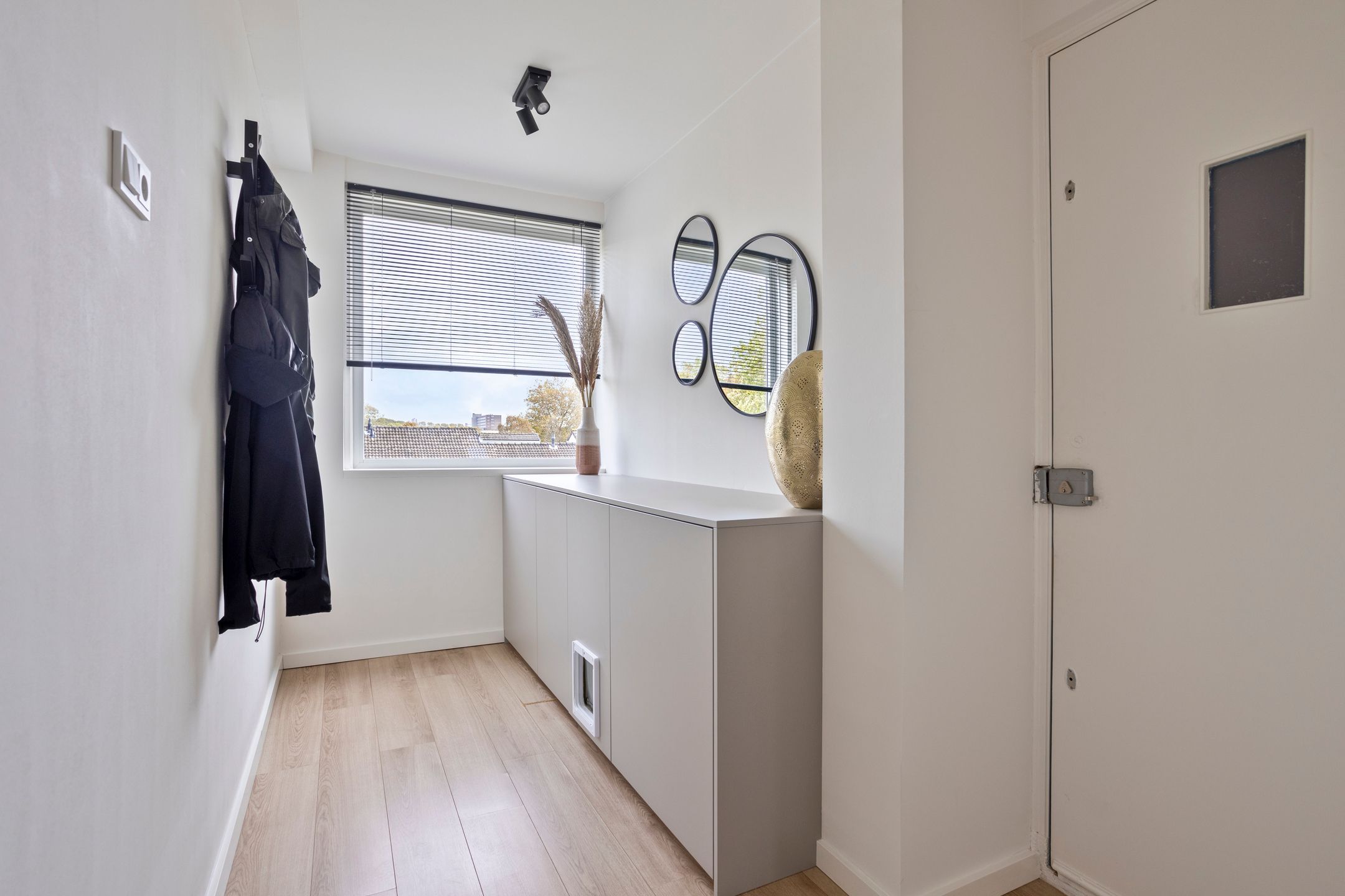 Photo 3 of Pieter de Hooghstraat 35-B