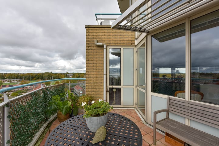 Foto 10 van Frederik Hendrikstraat 51