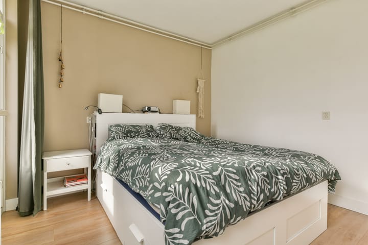 Photo 12 of Insulindeweg 338