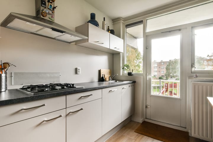 Photo 6 of Insulindeweg 338