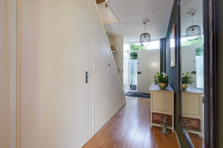 Foto 13 van Vincent van Goghstraat 23