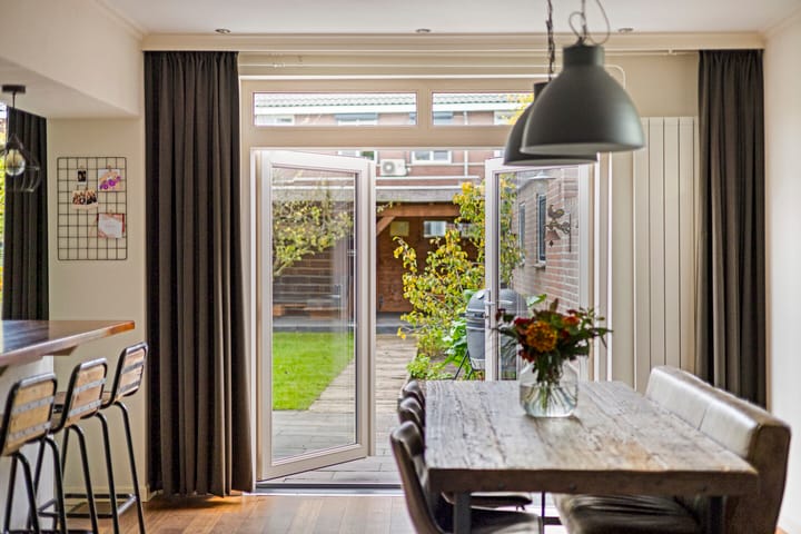 Foto 13 van Huijgensstraat 15