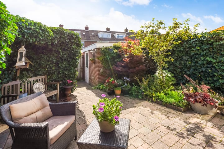 Foto 50 van Vincent van Goghstraat 23