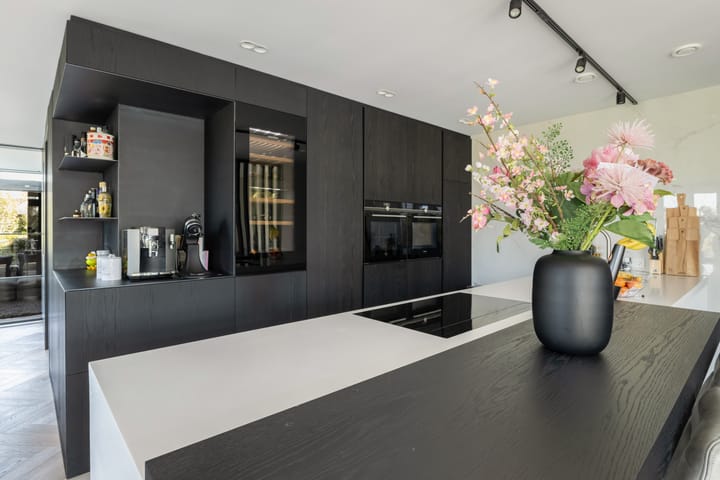 Photo 32 of Achter-Catwijk 17