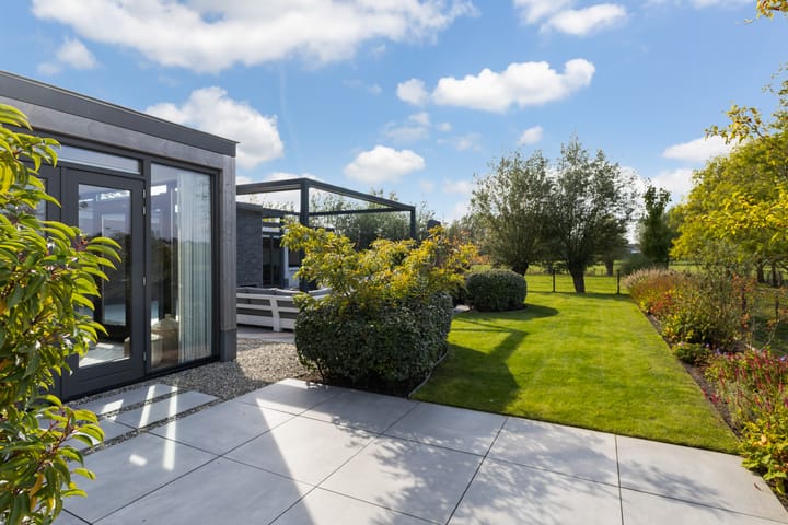 Photo 57 of Achter-Catwijk 17