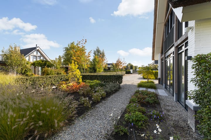 Photo 83 of Achter-Catwijk 17