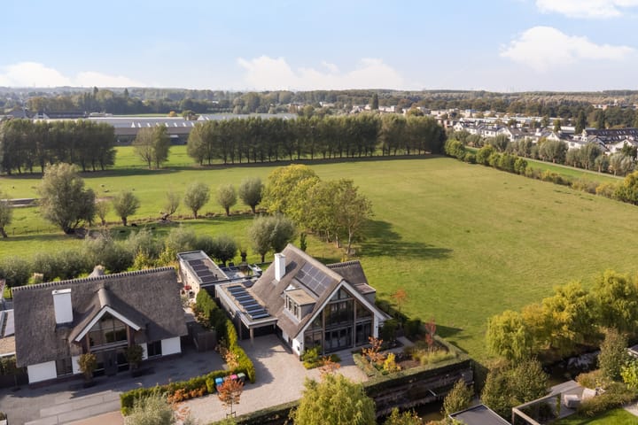 Photo 85 of Achter-Catwijk 17