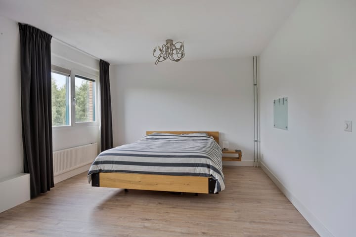 Foto 16 van Oosterbeekstraat 13