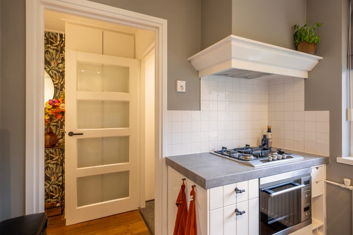 Photo 17 of Rijnvaartweg 8