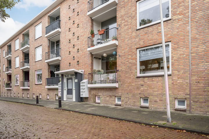 Photo 31 of Rijnvaartweg 8