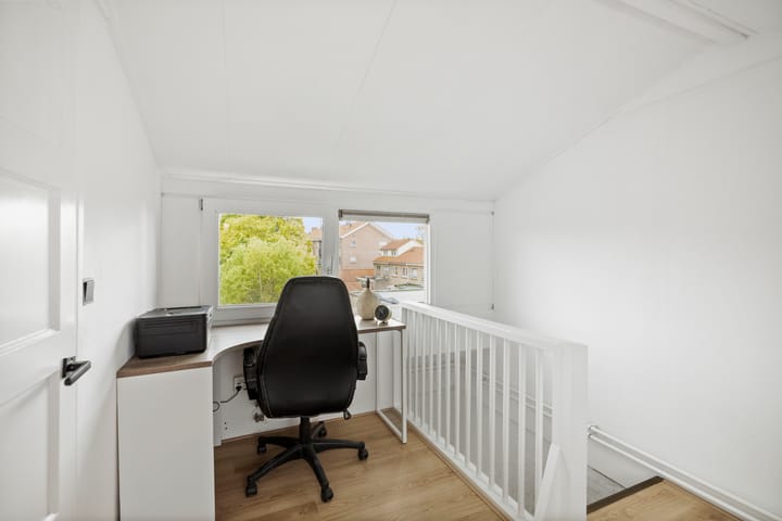 Photo 26 of Hercules Seghersstraat 8