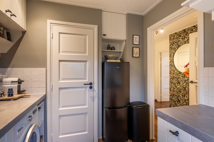 Photo 18 of Rijnvaartweg 8